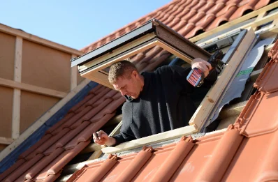 Pose de fenêtres de toit Velux à Planquery
